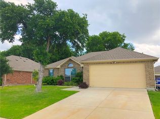 2139 Oakridge Dr, Little Elm, TX 75068