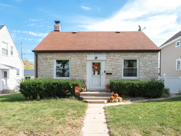 4012 South 1st STREET, Milwaukee, WI 53207