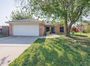 509 Pine St, Crowley, TX 76036