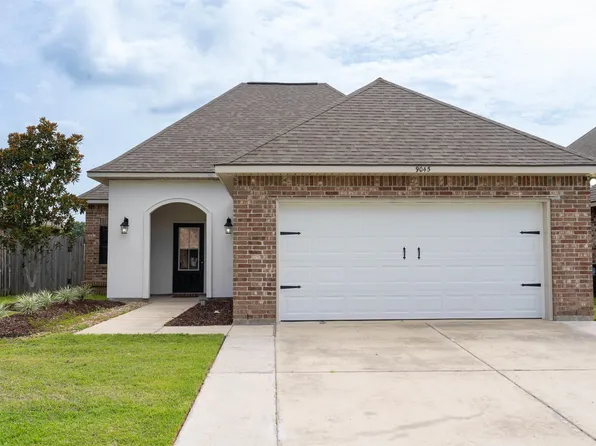 9045 Falling Oak Dr, Baton Rouge, LA 70817