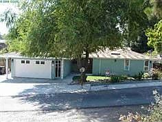 4th image of 705 Slater Ave