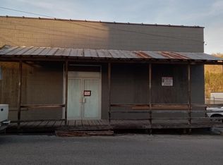 180 Jockey St, Sneedville, TN 37869