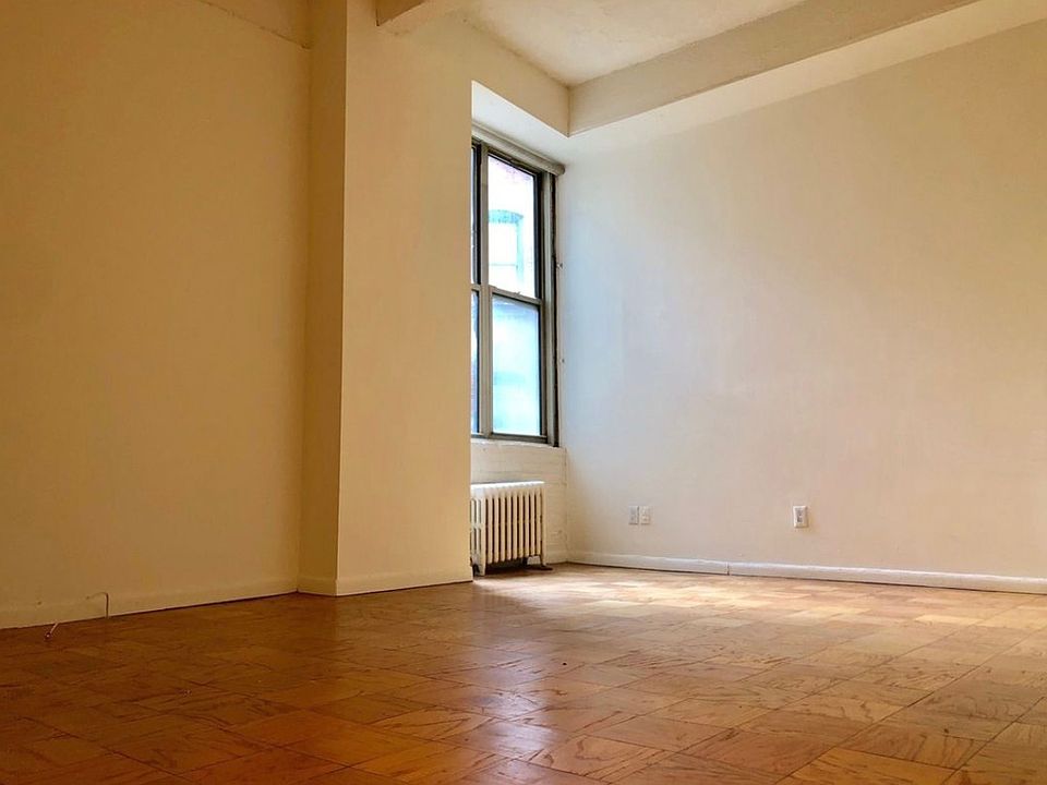 1st image of 30 Christopher St #1DD