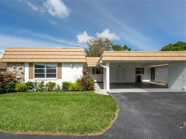 5521 Riverbluff Cir #V-10, Sarasota, FL 34231