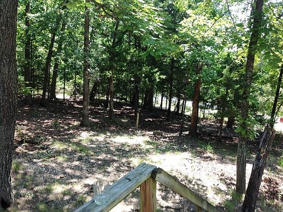 5th image of 11726 Hickory Dr