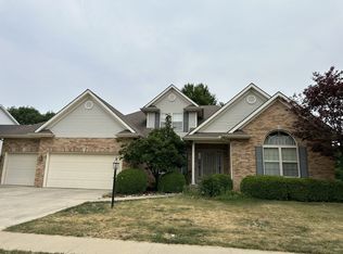 2108 Strand Dr, Champaign, IL