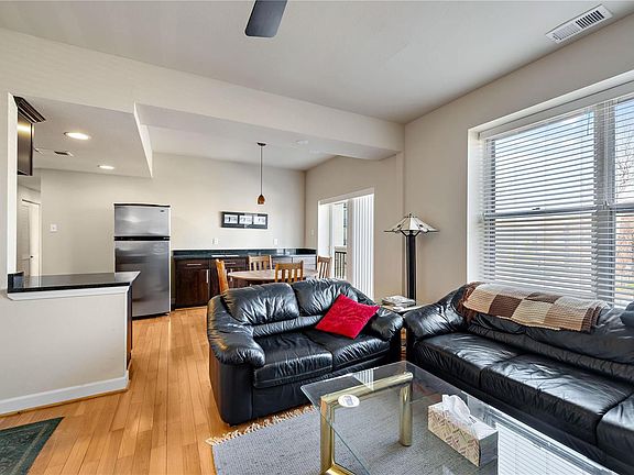 5th image of 5625 Pershing Ave #23