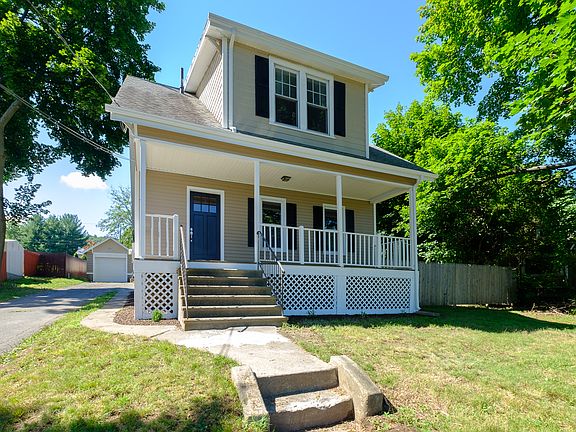 2nd image of 42 White Oak Ave