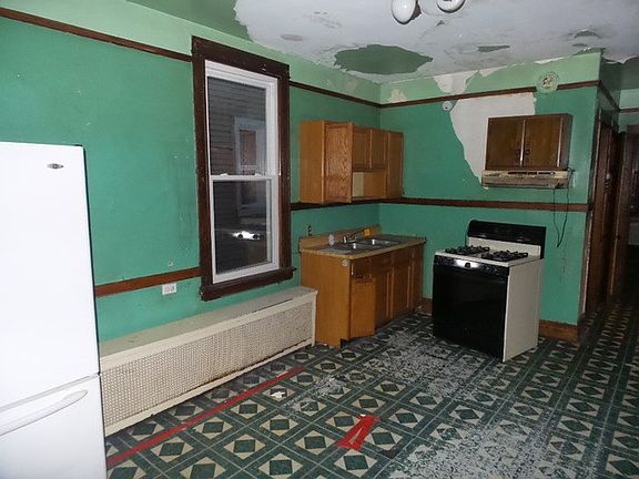4th image of 4857 S Honore St