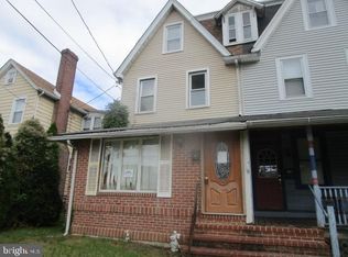 69 W Amosland Rd, Norwood, PA 19074