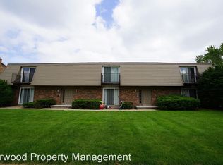 257 Broadway Dr #1, Sun Prairie, WI 53590