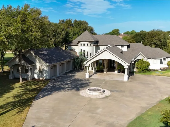 1317 Jack Nicklaus Cir, Salado, TX 76571