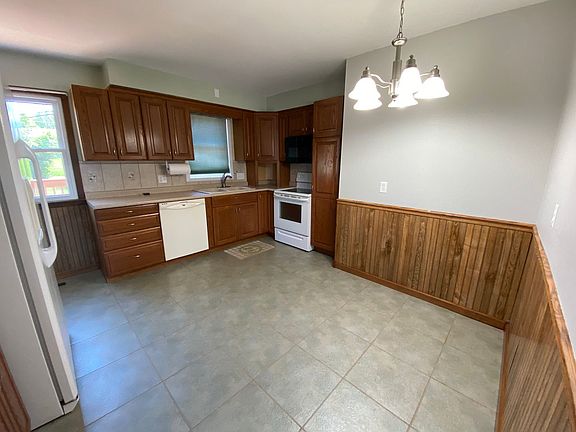 4th image of 719 N 22nd St #719