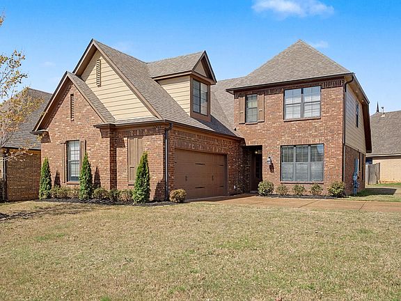 2nd image of 12436 Dusty Field Rd