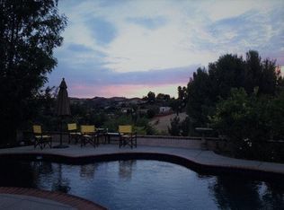 7125 Helmsdale Rd, West Hills, CA 91307