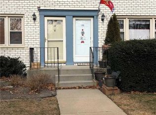 133 Cardinal Ln, Islip, NY 11751