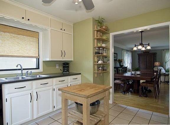 4th image of 4250 Wooddale Avenue S