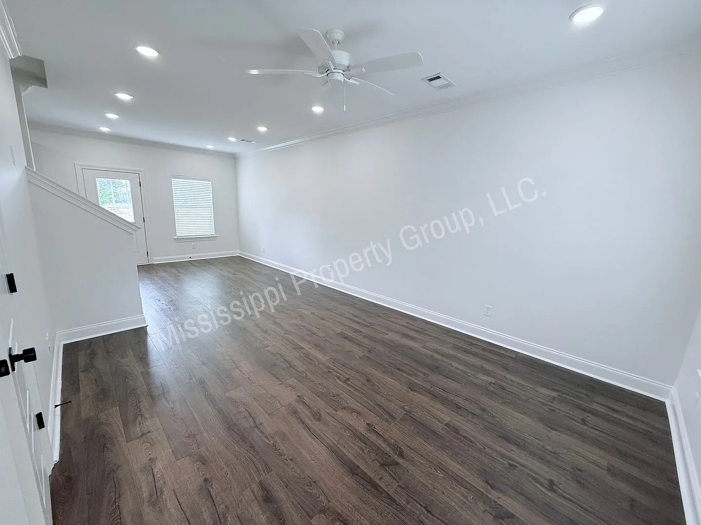 4bd/4.5ba For Rent — Photo 3