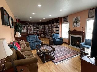 17129 SE Bearspaw St, Portland, OR 97236