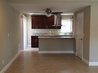 21732 Brookhurst St APT B, Huntington Beach, CA 92646