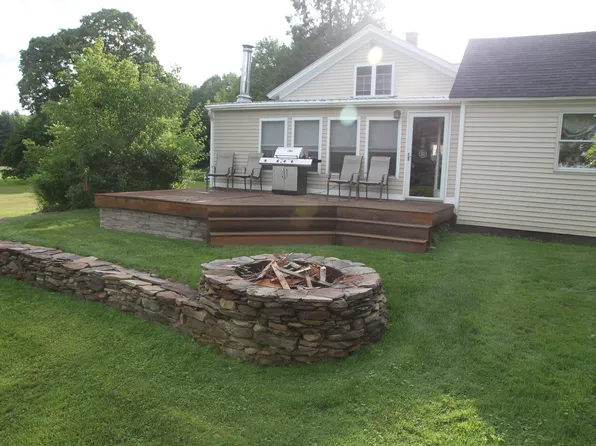 361 East Rd, Colchester, VT 05446
