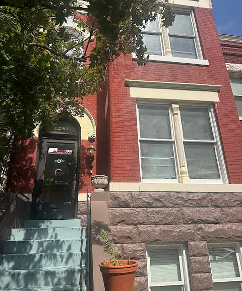 New Jersey Ave NW — Photo 1