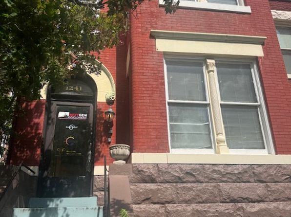 (undisclosed Address)