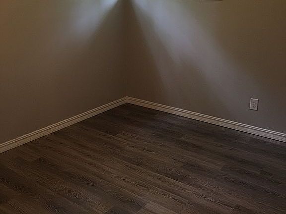 3rd image of 510 E Polk Ave