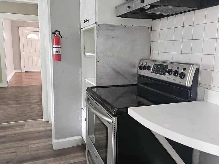 610 S Washington St #A — Photo 11