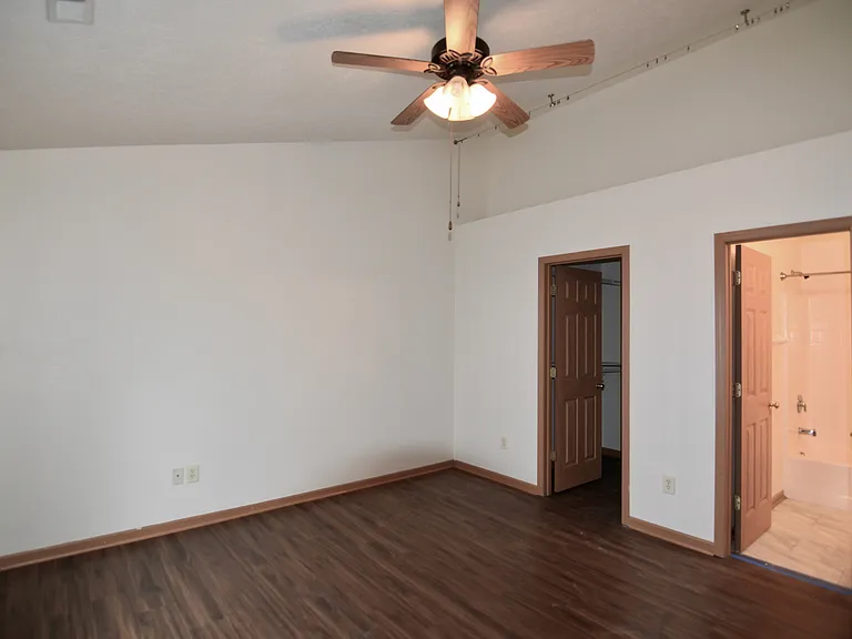 3665 Ashridge St — Photo 21