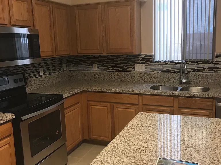 6789 W Tether Trl — Photo 8