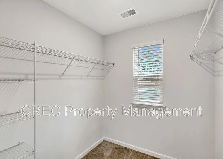 575 Wayton Cir — Photo 18