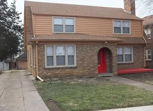 2219 13th Ave Photo 1