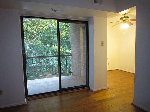 Balcony & Dining Room