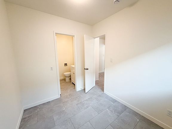 5th image of 11926 Chandler Blvd APT 1
