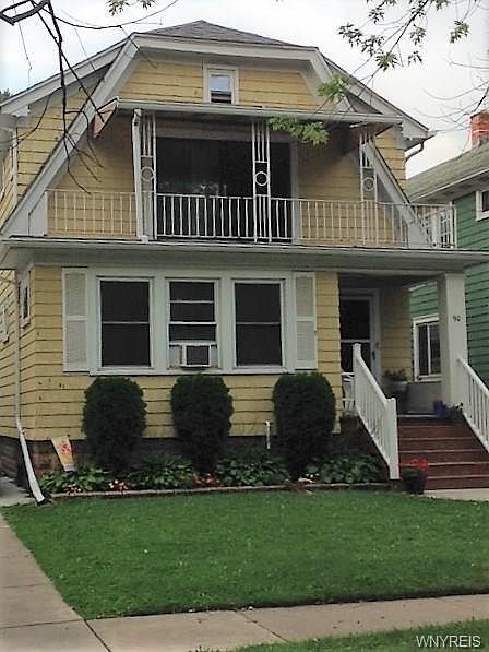 1st image of 90 Courier Blvd