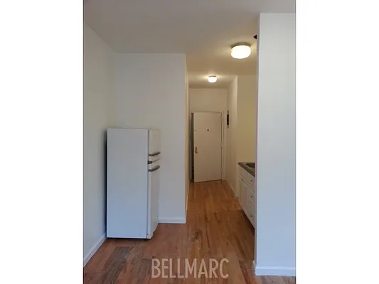 Rented by Bellmarc Realty | media 5