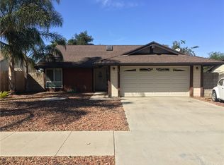 591 S Thompson St, Hemet, CA 92543