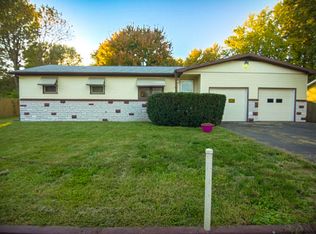 1401 N Dawn Ave, Springfield, MO 65803