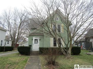 31 Cottage St, Westfield, NY 14787