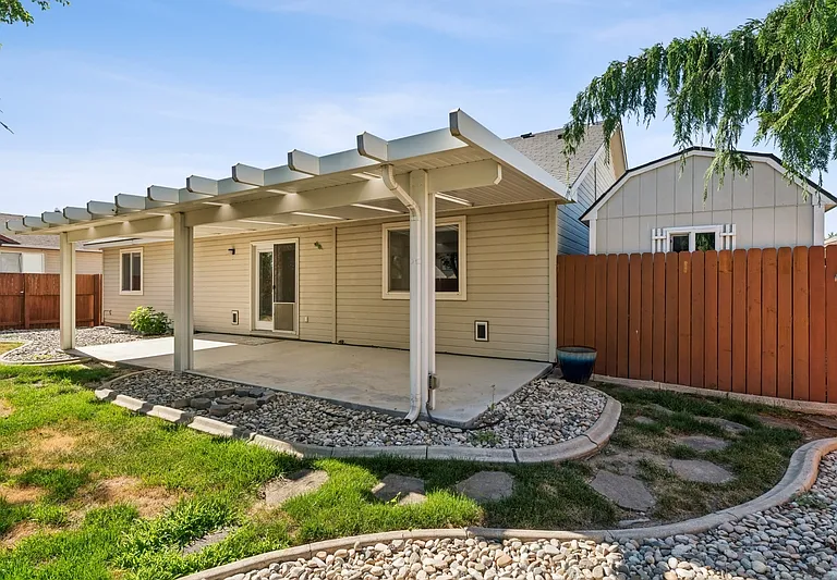 8284 W Galactic Ct — Photo 37