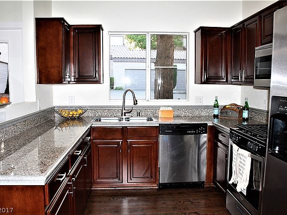 2nd image of 5250 Rainbow Blvd #1021