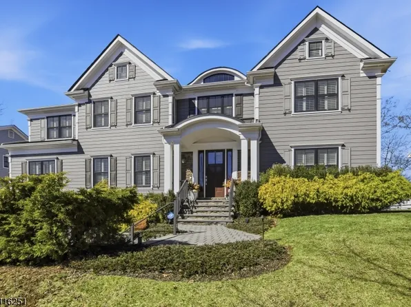 107 Longview Ave, Chatham Twp., NJ 07928