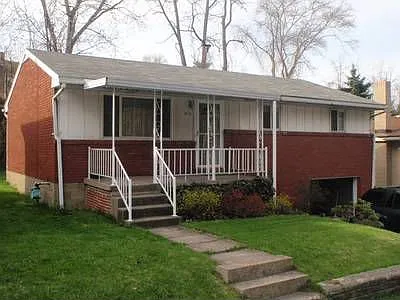 1960 Homestead Duquesne Rd photo 1