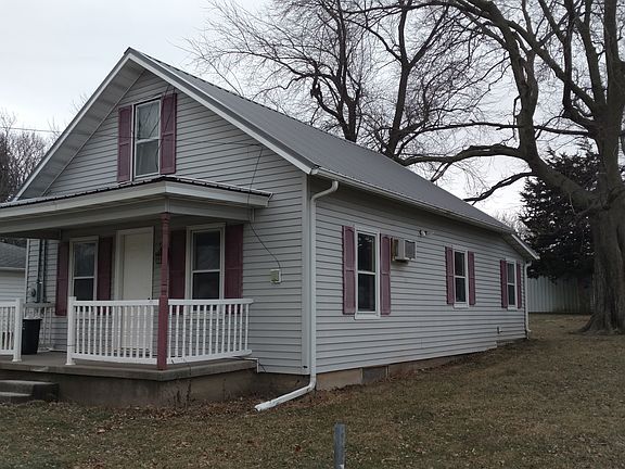 2nd image of 107 W Vine St