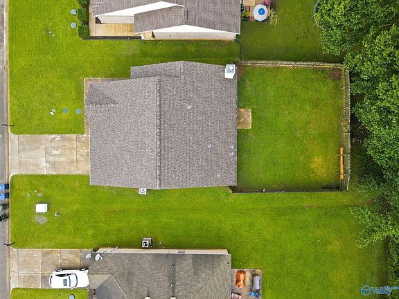 3rd image of 158 Carillo Ln