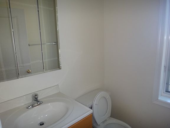 5th image of 3200 S Lituanica Ave