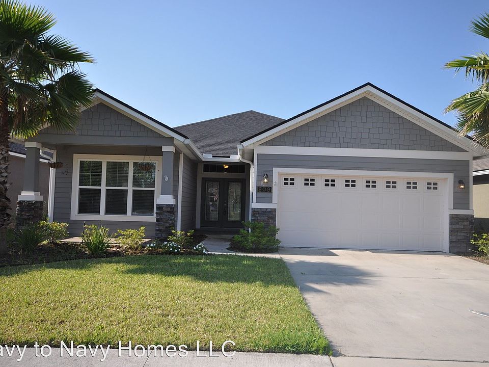 1st image of 208 Queensland Cir