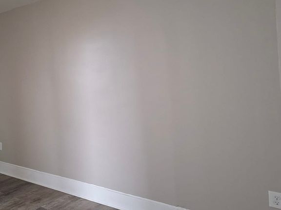 3rd image of 329 Clifton Ave
