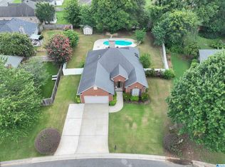 1753 Carlisle Cir, Leeds, AL 35094